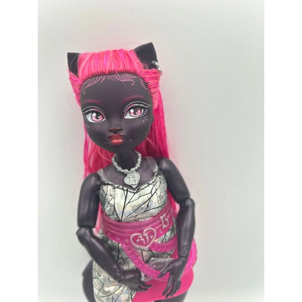 monster high see pics